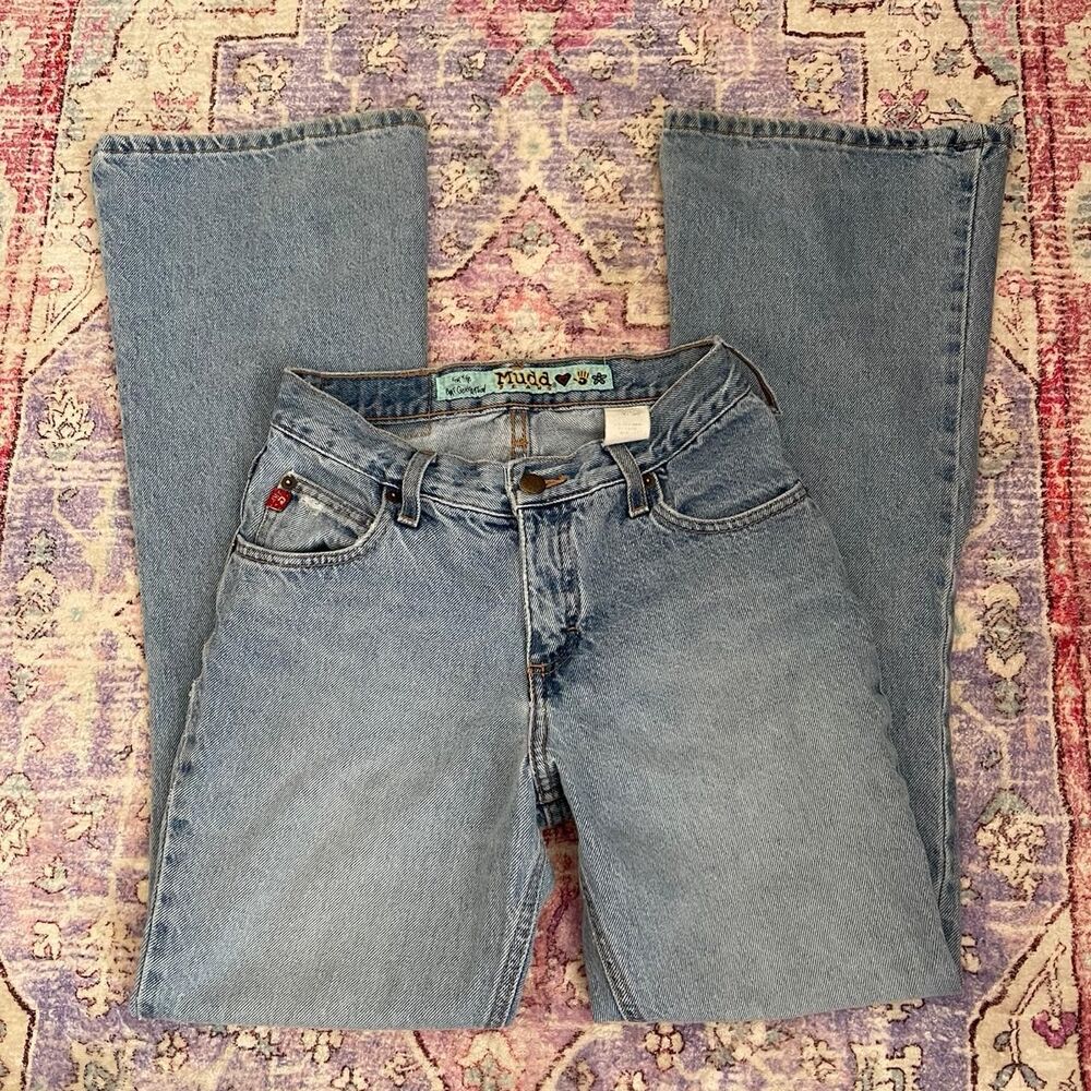 MUDD LIGHT WASH FLARE JEANS